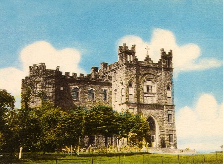 Castle Manor