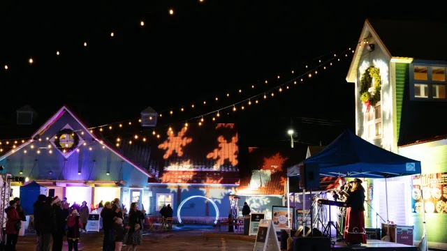 Moncton Market decorated for the holiday season